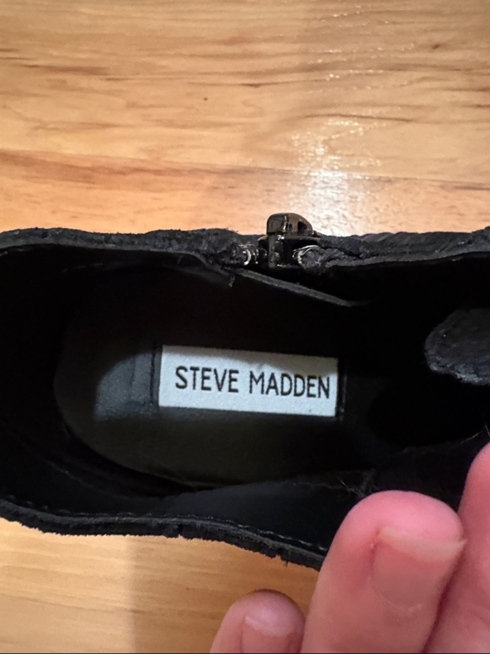 Steve Madden Black High-Top Sneakers with White Sole - Picture 4 of 6